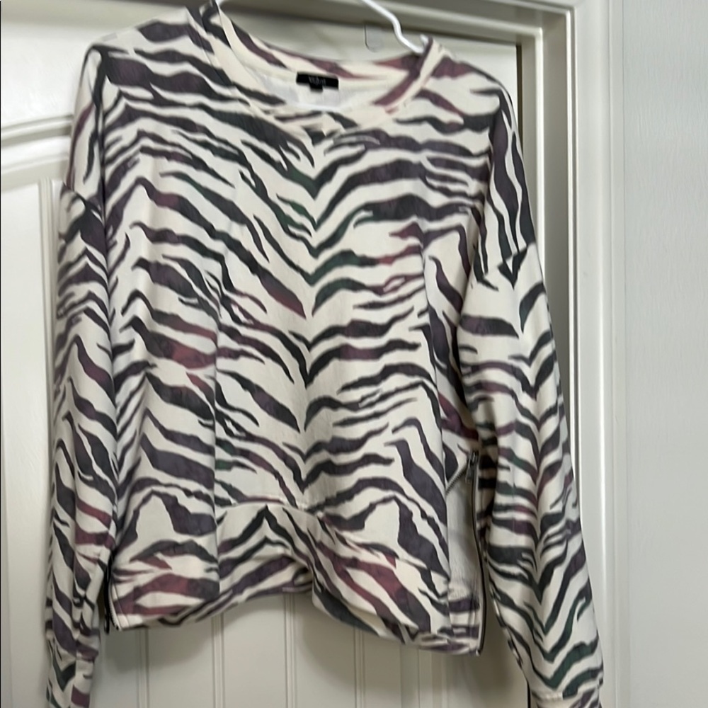 Rails zebra sweatshirt, adorable